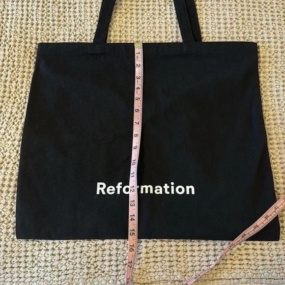 REFORMATION Tote Bag NWOT - Picture 5 of 6
